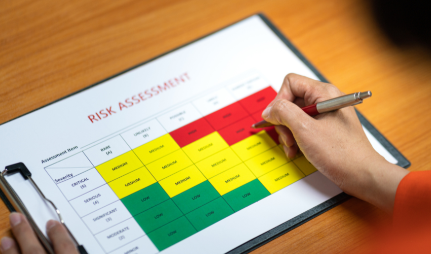 Analyst deciding risk assessment data representing the use of quantitative and qualitative methods for risk assessment.